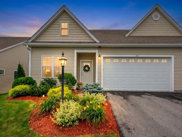 837 Ledgewood Way, Unit 837, Clinton, MA 01510