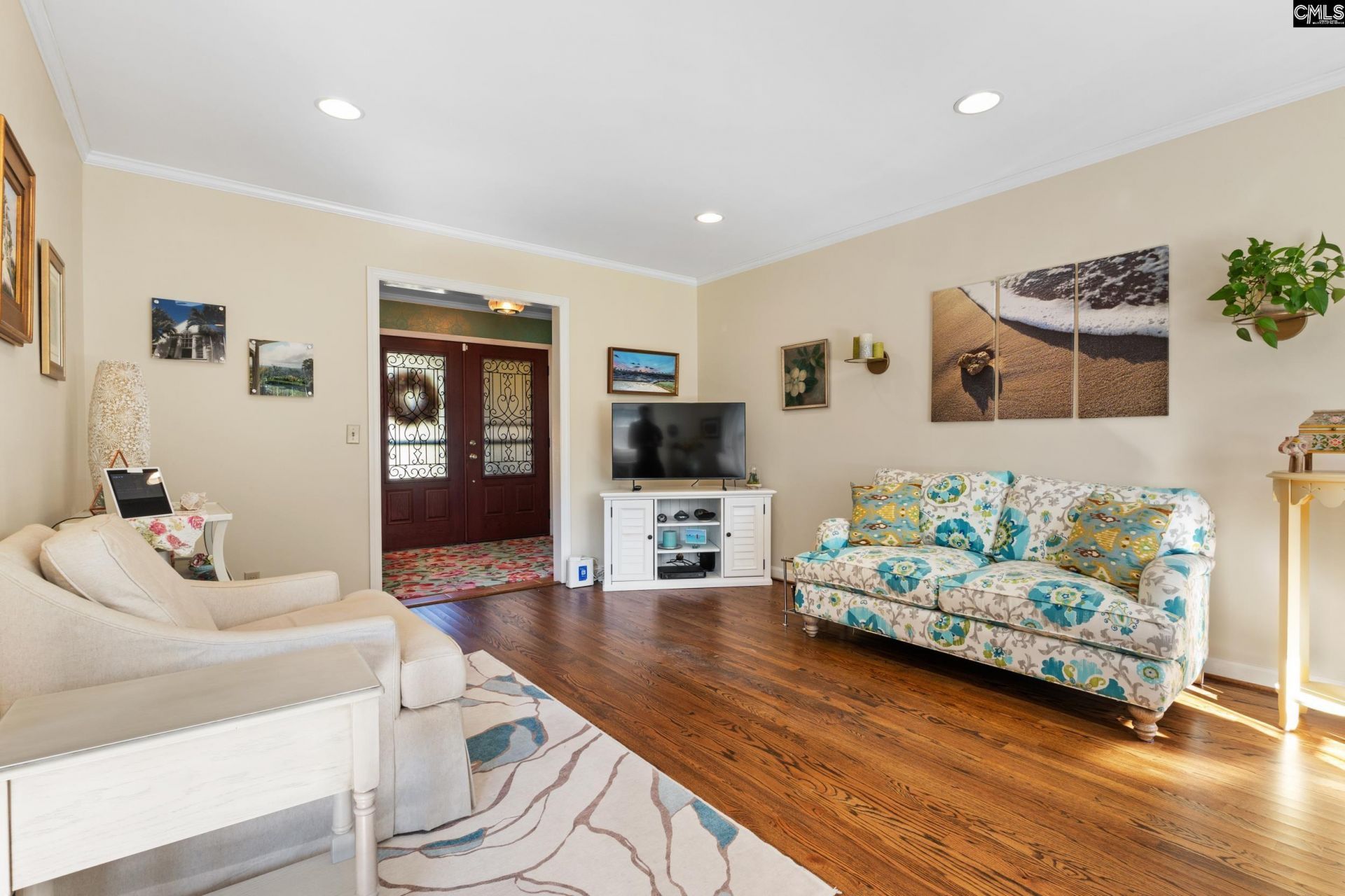 303 Cool Springs Drive Photo 8