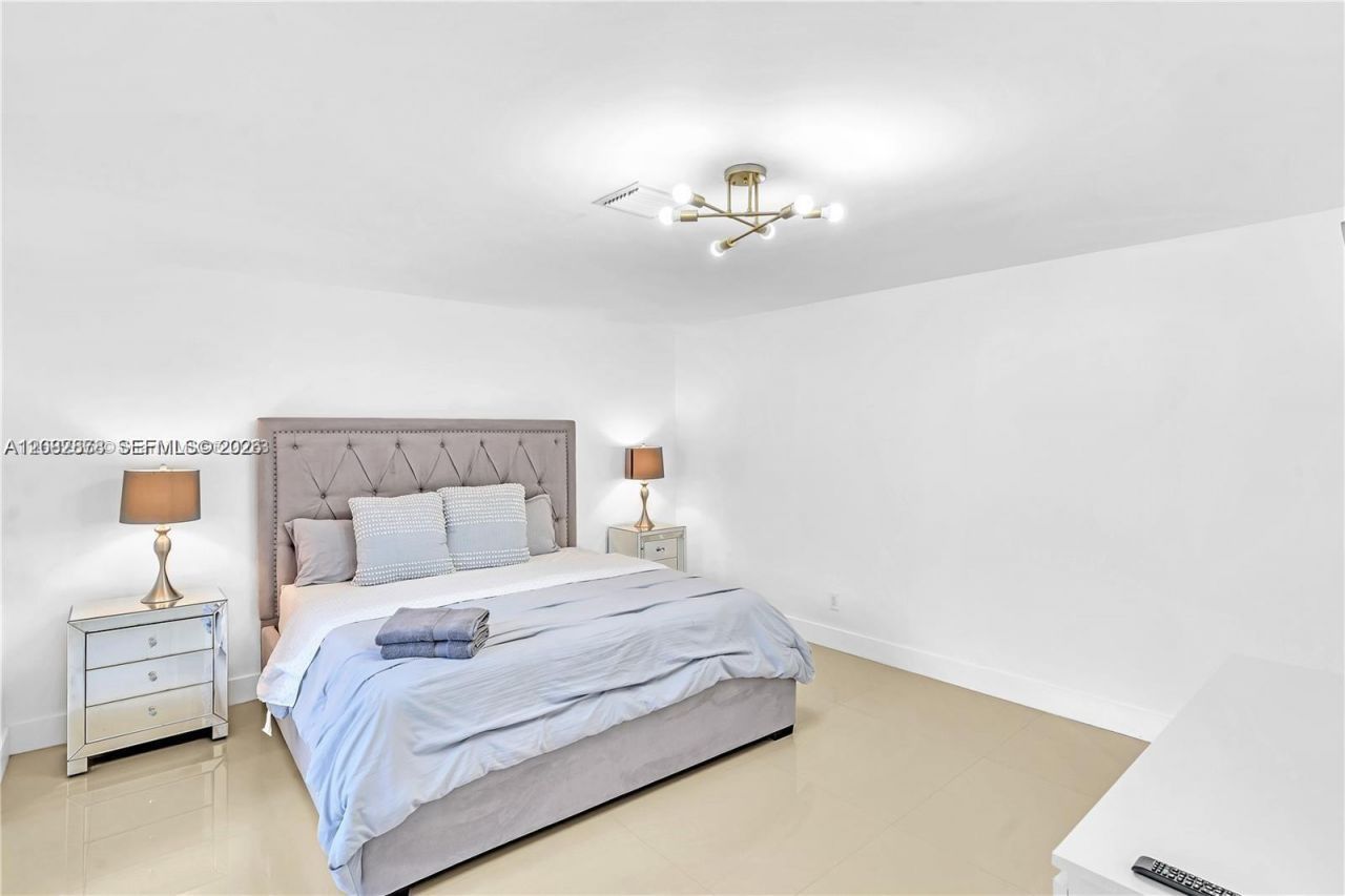 3370 N 36th Pl, Hollywood, FL 33021 Photo