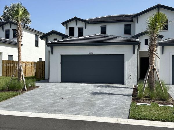 3000 Park Pl , Dania Beach, FL 33312