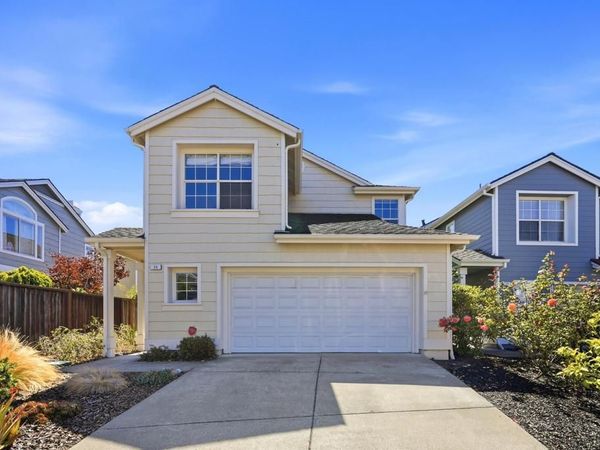 24 Southwind Cir, Richmond, CA 94804