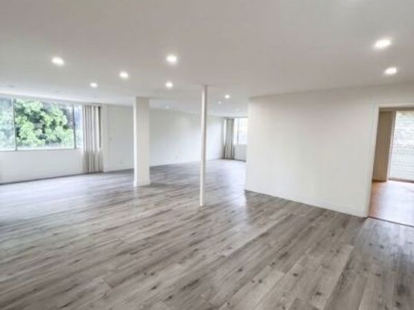 9221 Charleville Boulevard, Unit C, Beverly Hills, CA 90212