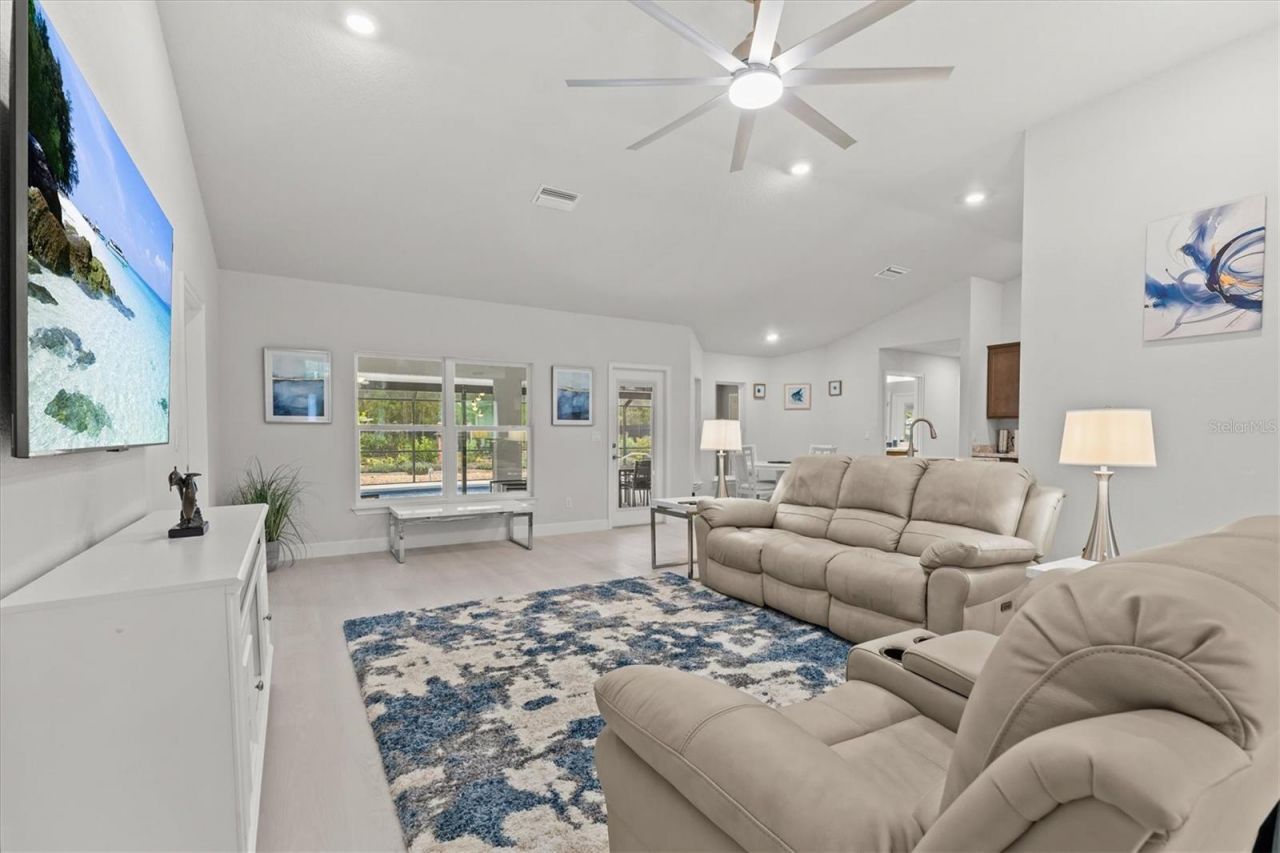 16174 Malden Road, Weeki Wachee, FL 34614 Photo
