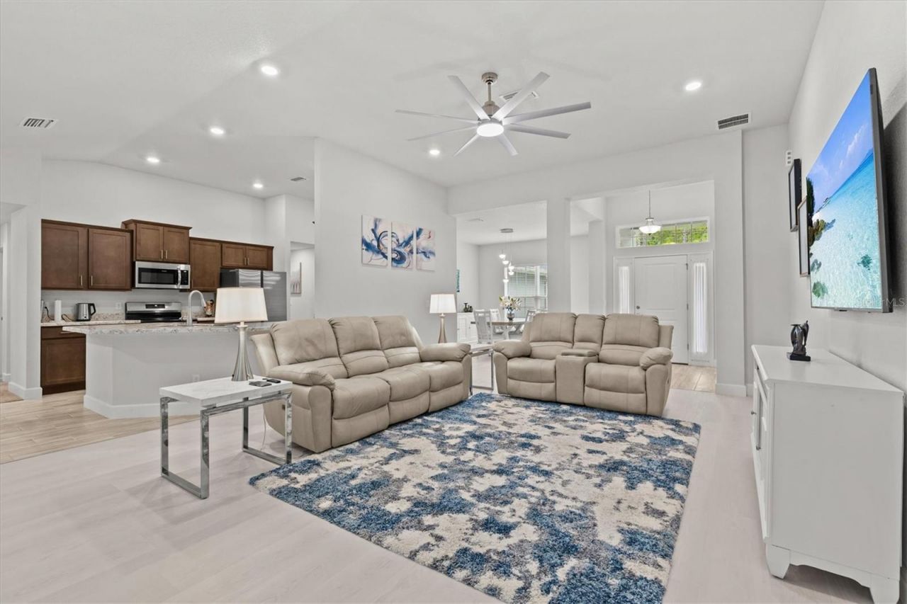 16174 Malden Road, Weeki Wachee, FL 34614 Photo