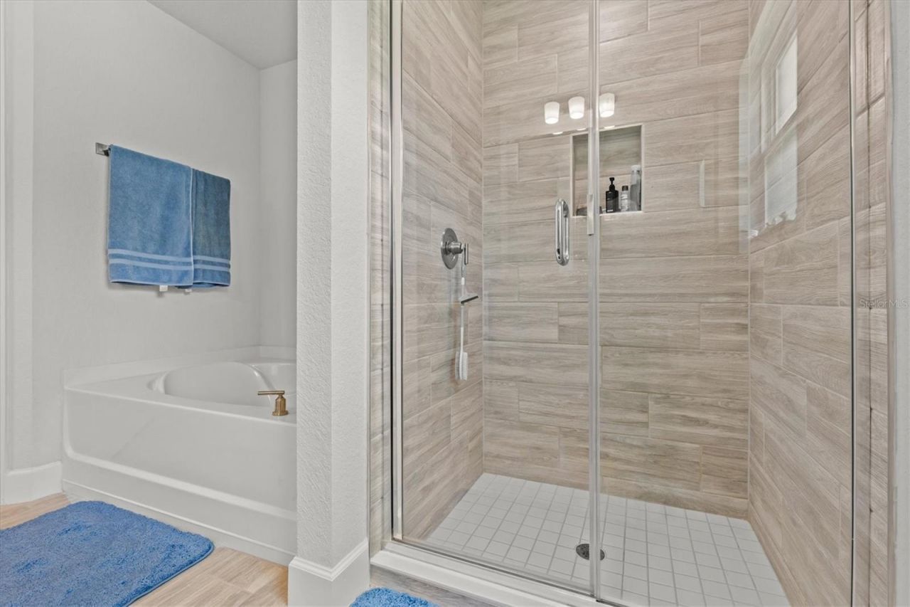 16174 Malden Road, Weeki Wachee, FL 34614 Photo
