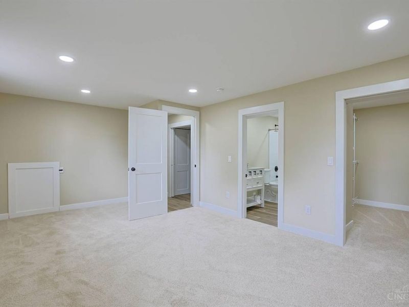 1492 Rolling Knoll Drive, Goshen Township, OH 45140 Photo 39