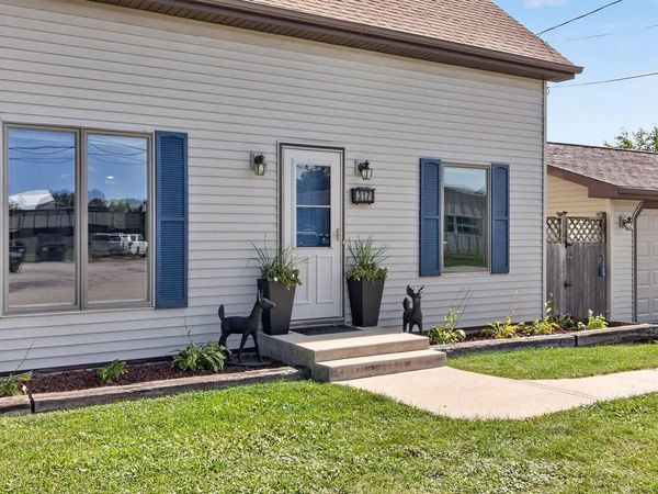 317 S 5TH AVENUE, Winneconne, WI 54986