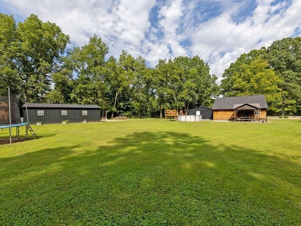 1621 Hogback Road, Sunbury, OH 43074