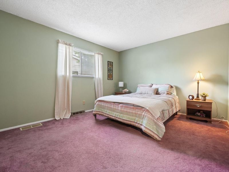 4630 Glenhaven Drive, Columbus, OH 43231 Photo 12