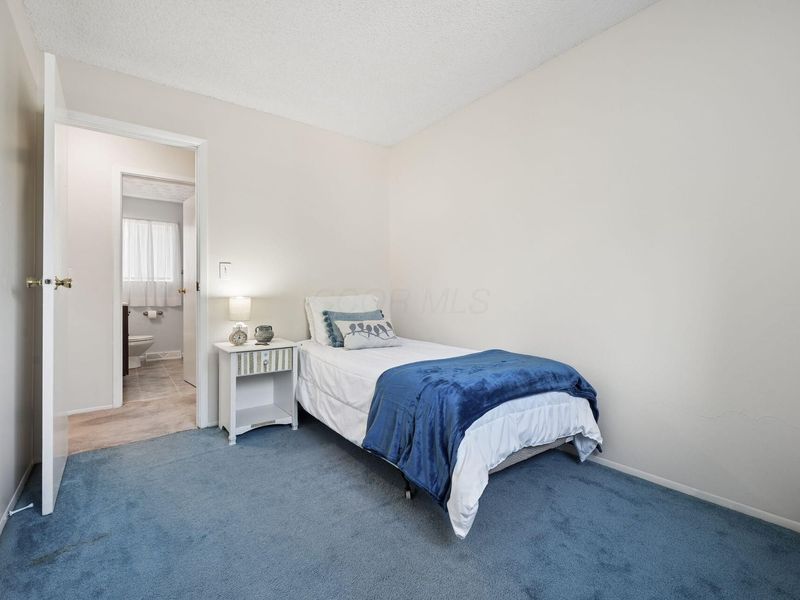 4630 Glenhaven Drive, Columbus, OH 43231 Photo 13