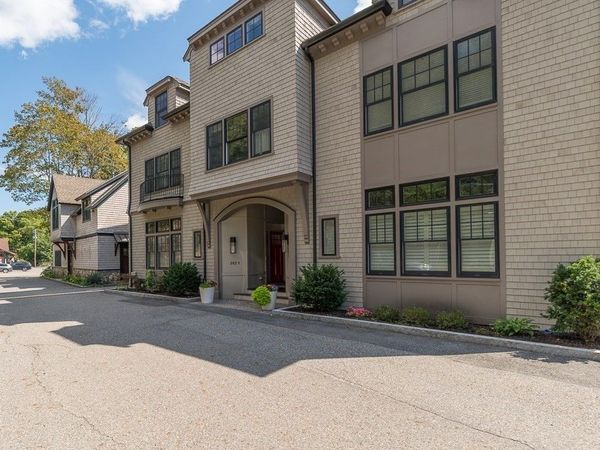 582R Hale, Unit 1, Beverly, MA 01915