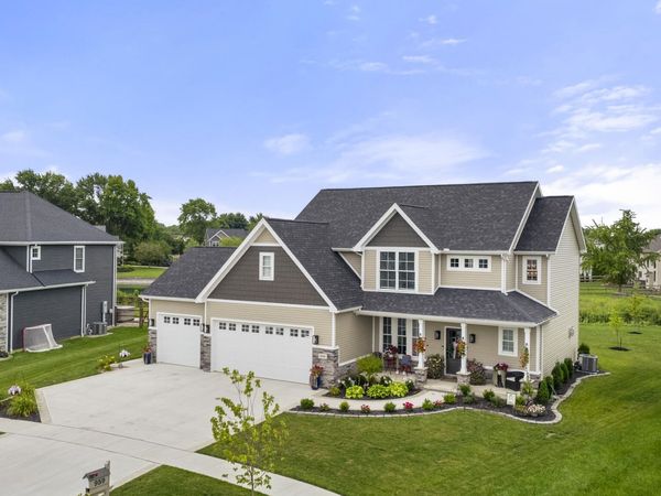 959 Heather Court, Bowling Green, OH 43402