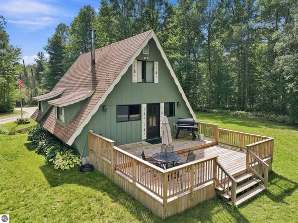 7181 12 Road E, Manton, MI 49633
