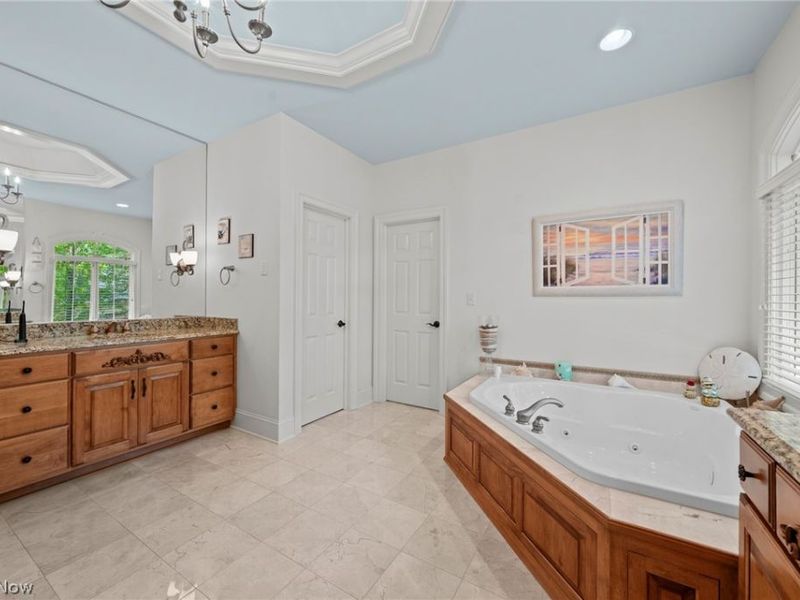 2060 Woodshire Lane, Medina, OH 44256 Photo 14
