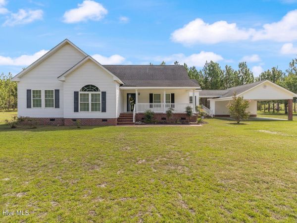 771 Mount Olive Road , Bladenboro, NC 28320