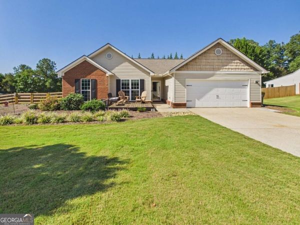 231 Lucas Way, Statham, GA 30666