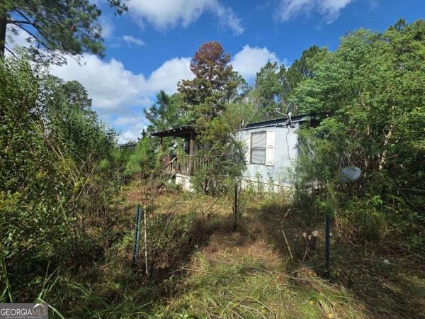 2458 Pennsylvania Avenue, Waycross, GA 31503