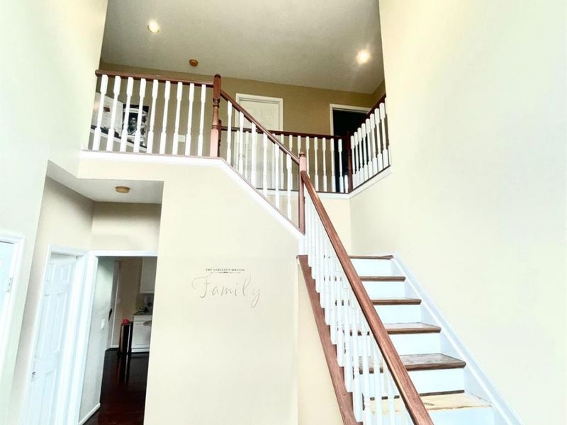 334 Glensford Drive, Springdale, OH 45246 Photo 10