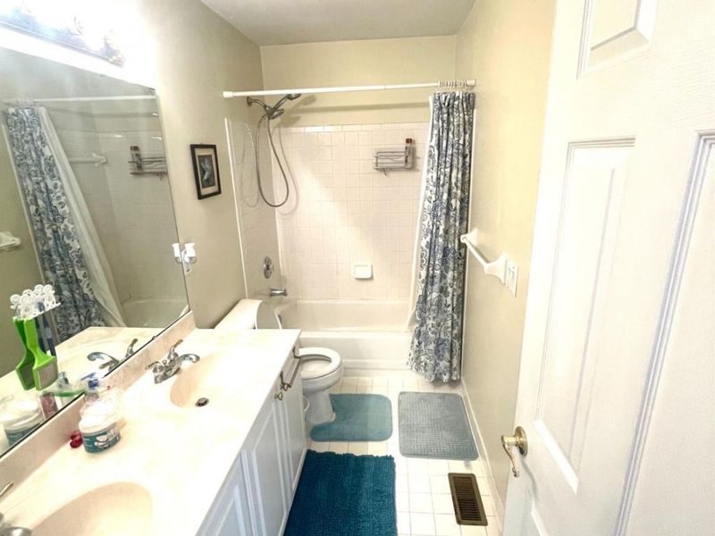 334 Glensford Drive, Springdale, OH 45246 Photo 25