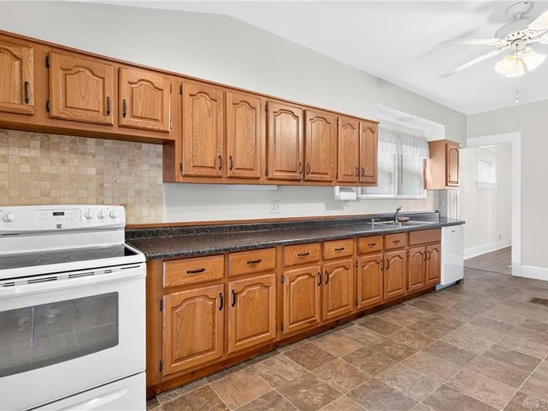 1608 Nicklin Avenue, Piqua, OH 45356 Photo 8