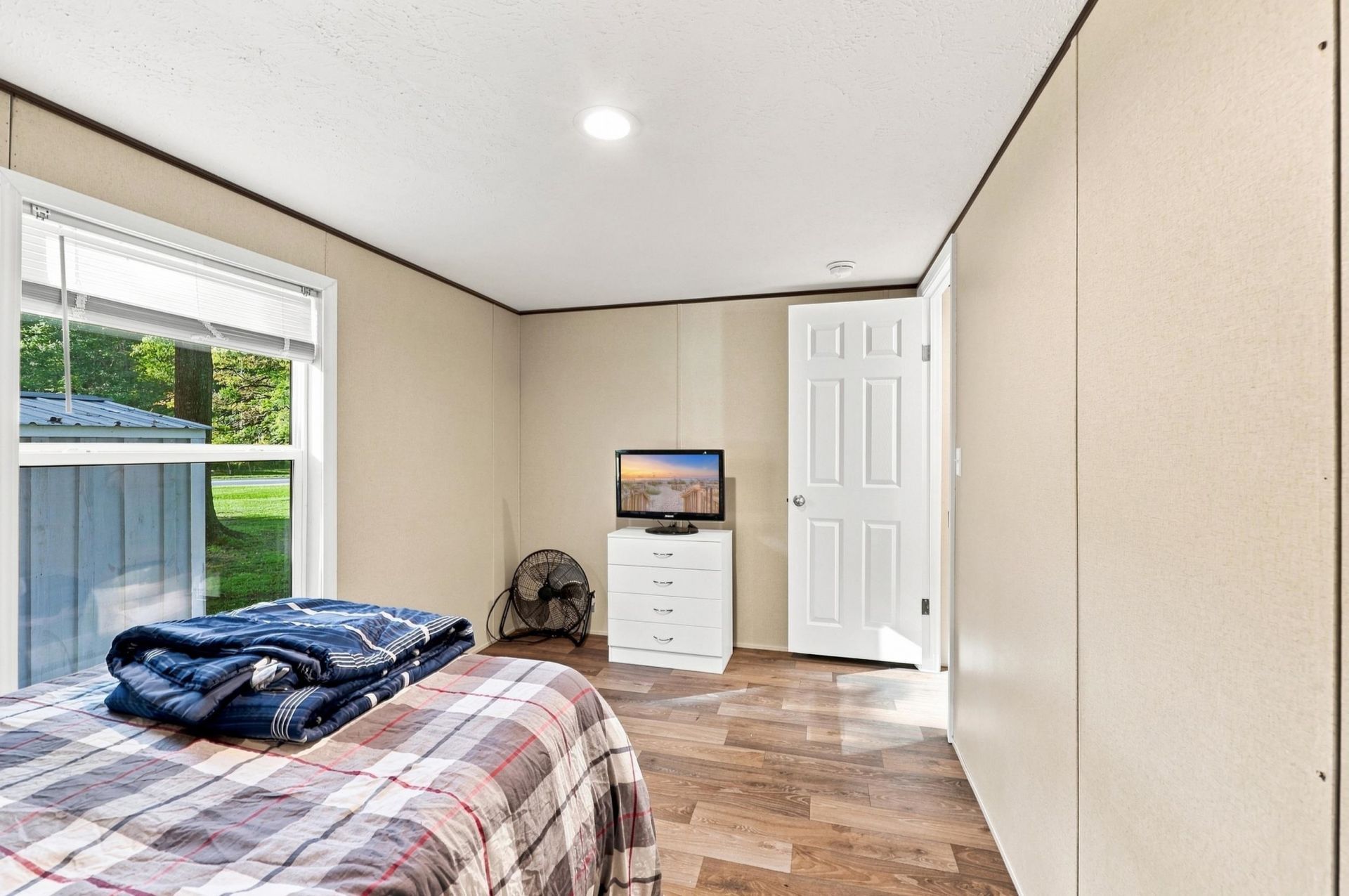 232 Williamson Lake Circle Photo 4