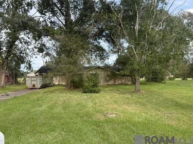 14204 A Poirrier Rd, Gonzales, LA 70737