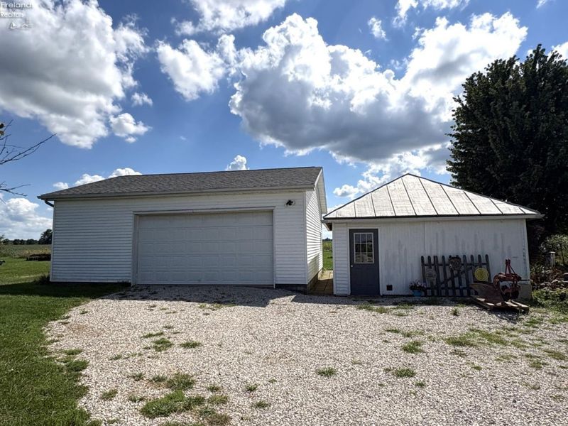 5981 Sherman-Norwich Road, Bellevue, OH 44811 Photo 25