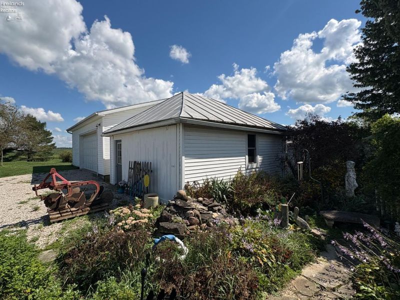 5981 Sherman-Norwich Road, Bellevue, OH 44811 Photo 33