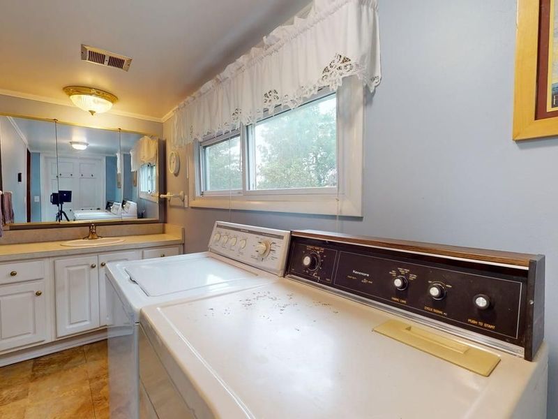 5981 Sherman-Norwich Road, Bellevue, OH 44811 Photo 44