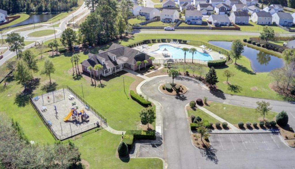 514 Mountain Laurel Circle Photo 32