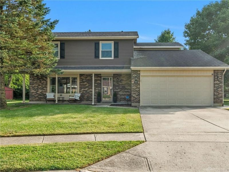 946 Wenlock Court, Fairborn, OH 45324 Photo 2