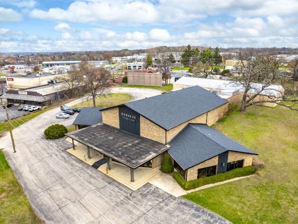1345 S Eastwood Drive , Woodstock, IL 60098