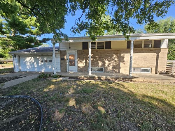 1407 Searle Drive , Normal, IL 61761