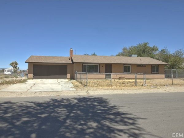 15313 Greenrock Avenue, Lake Los Angeles, CA 93535