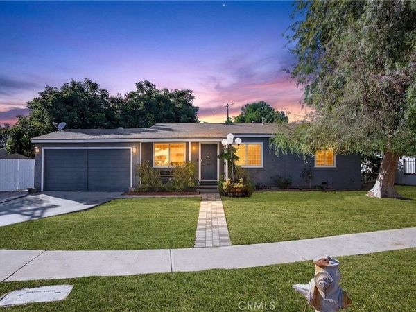 8330 Stansbury Avenue, Panorama City, CA 91402