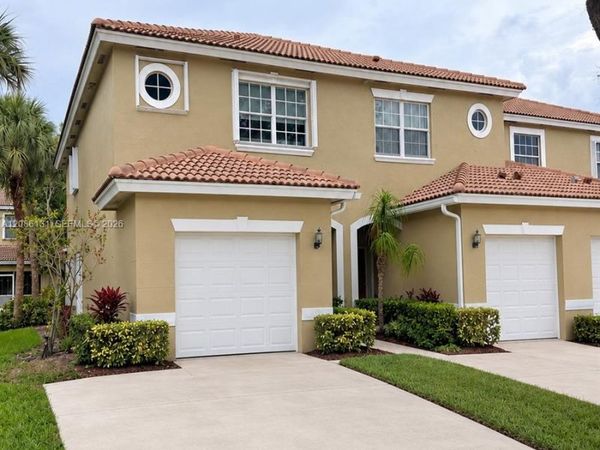 306 SW 120th Ave , Pembroke Pines, FL 33025