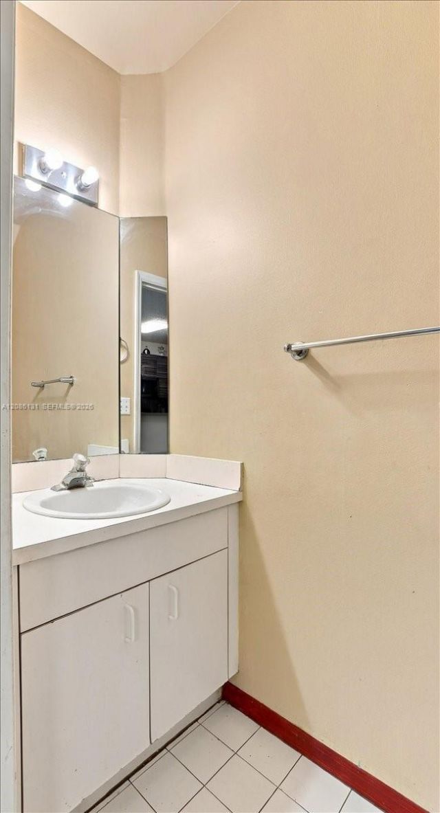 306 SW 120th Ave, Pembroke Pines, FL 33025 Photo