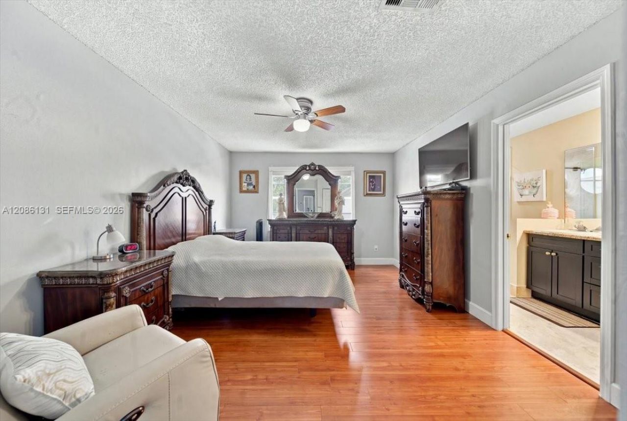 306 SW 120th Ave, Pembroke Pines, FL 33025 Photo