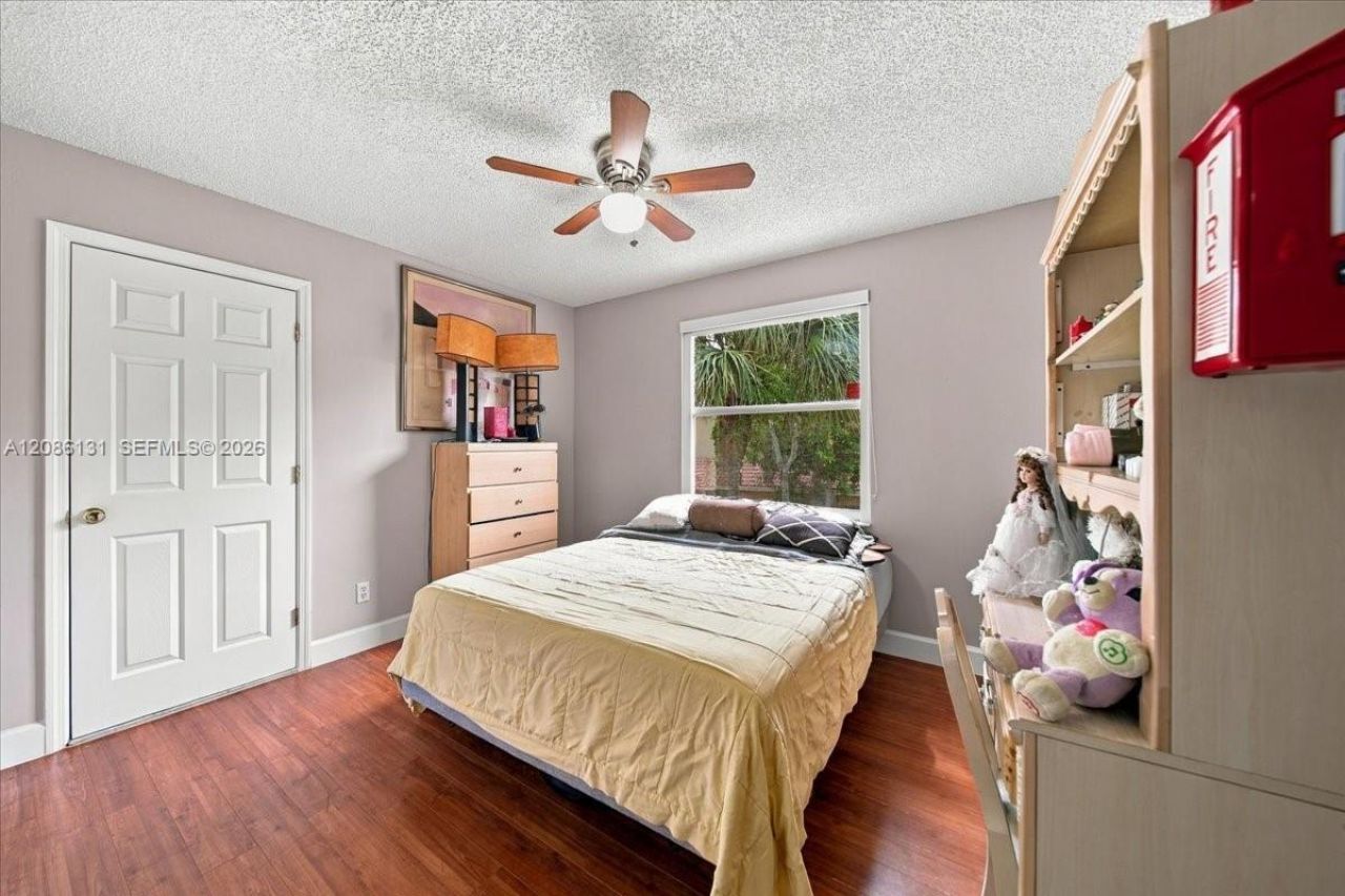 306 SW 120th Ave, Pembroke Pines, FL 33025 Photo