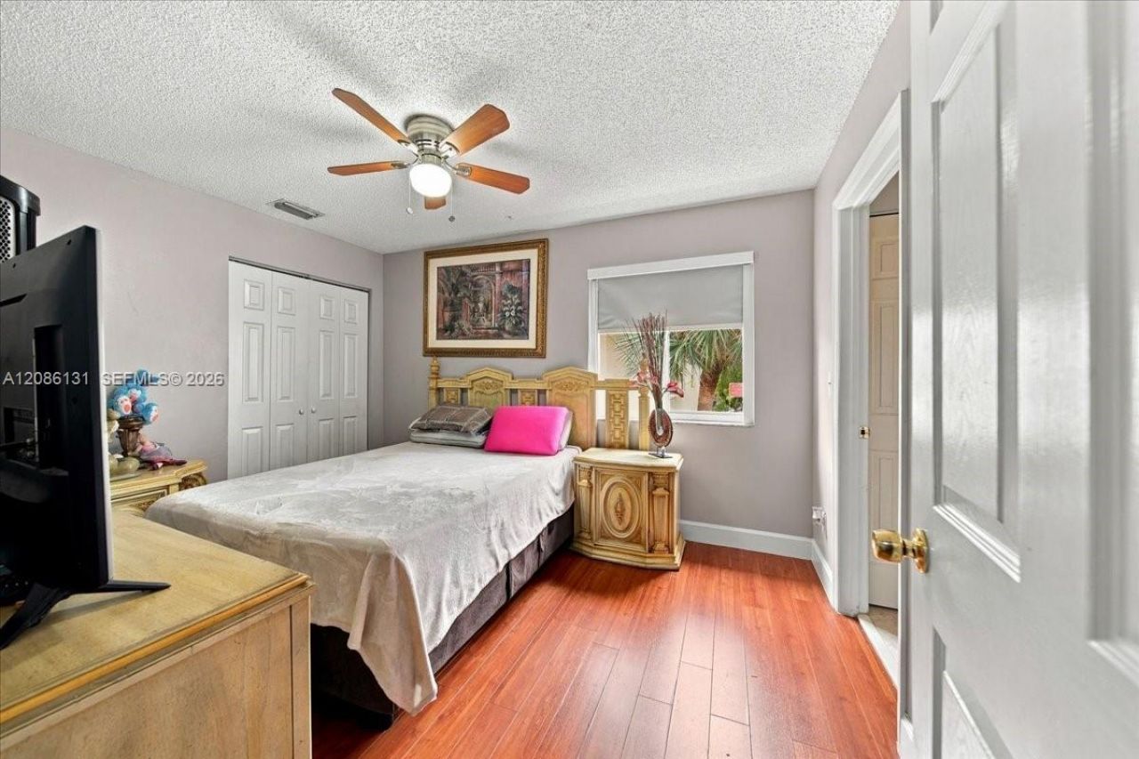 306 SW 120th Ave, Pembroke Pines, FL 33025 Photo