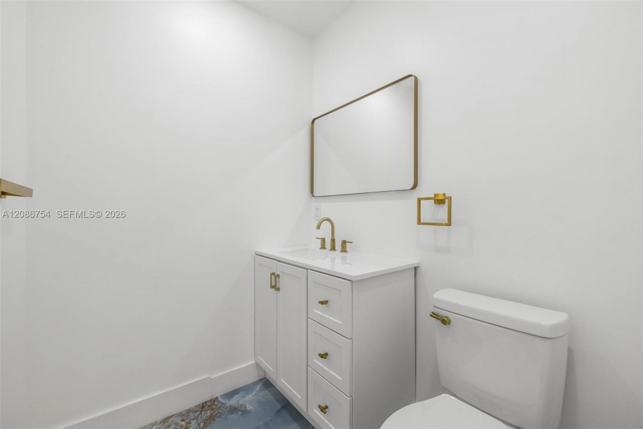 8253 W 14th Ct, Hialeah, FL 33014 Photo