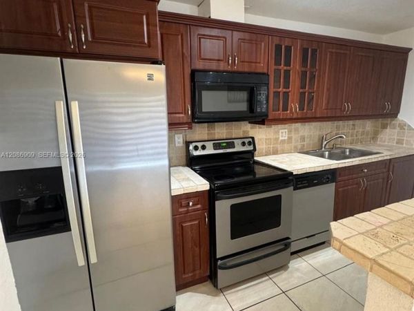4610 NW 79th Ave , Unit 2C, Doral, FL 33166