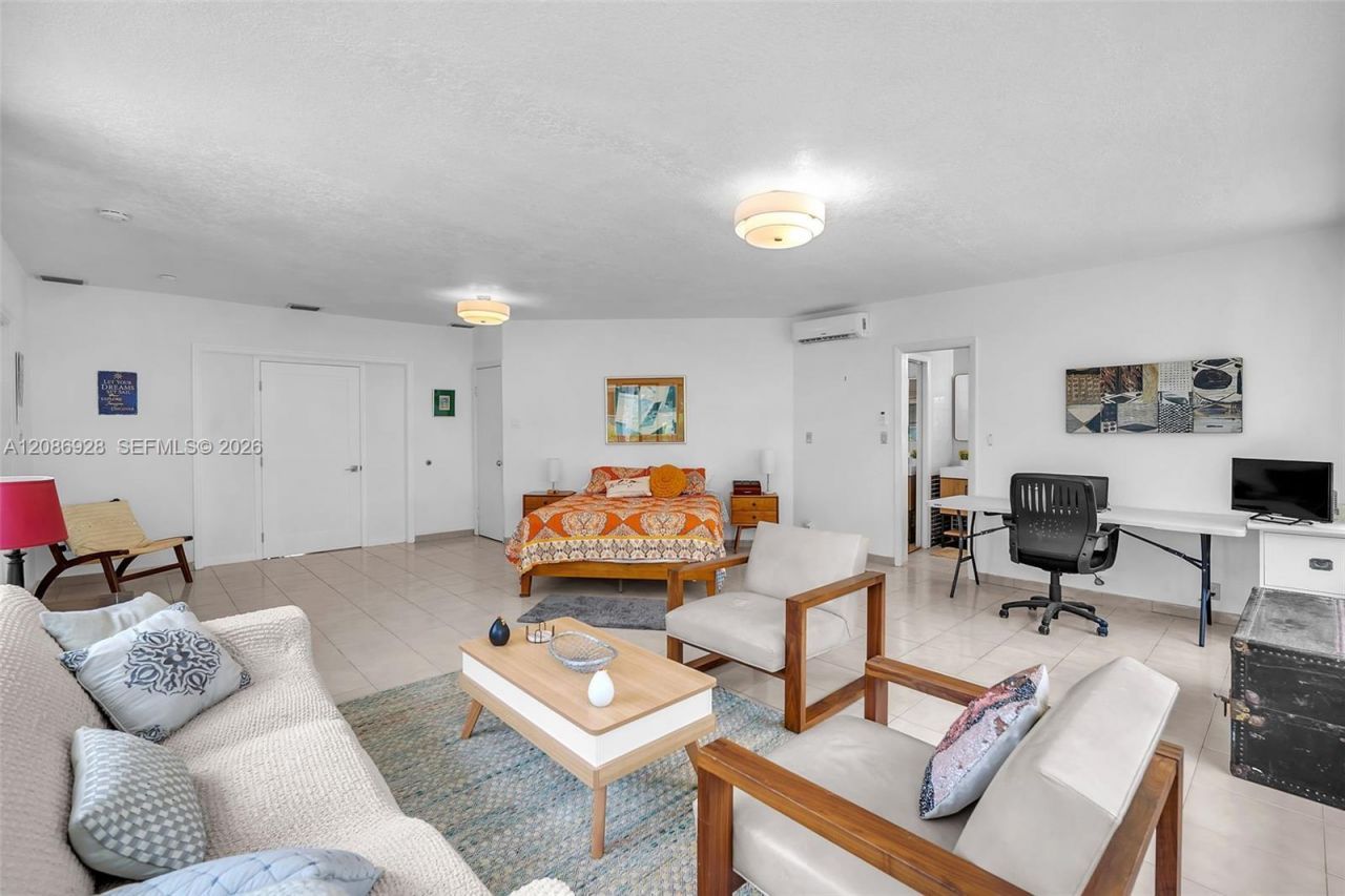 801 SW 24th Rd, Miami, FL 33129 Photo