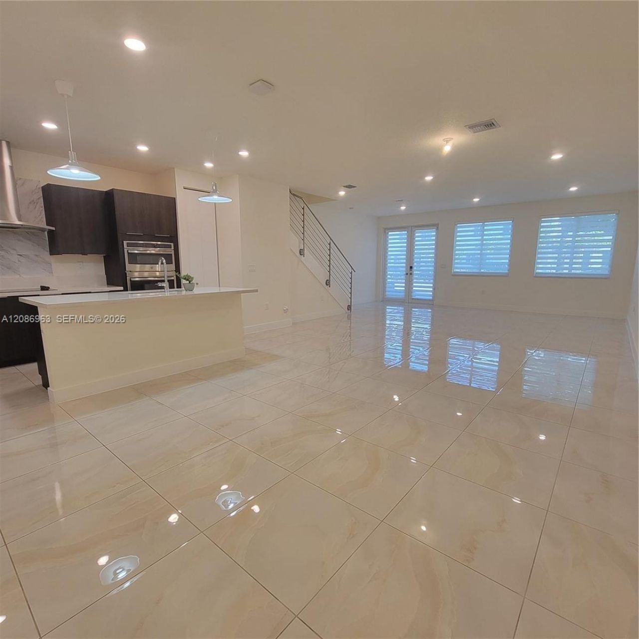 10275 NW 66th St, Doral, FL 33178 Photo