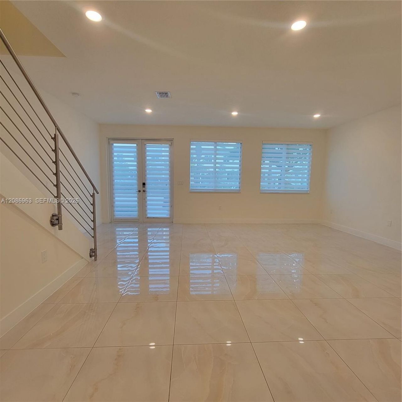 10275 NW 66th St, Doral, FL 33178 Photo