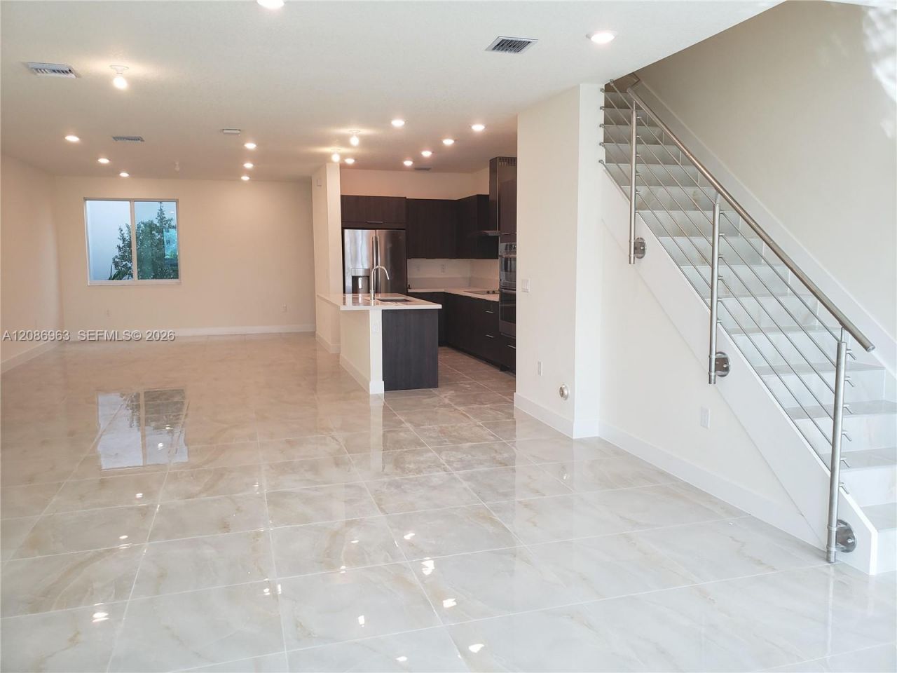 10275 NW 66th St, Doral, FL 33178 Photo