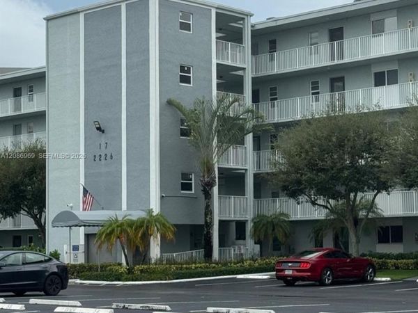 2226 N Cypress Bend Dr , Unit 505, Pompano Beach, FL 33069