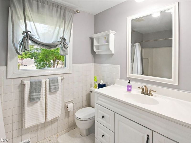 7591 Orlando Drive, Parma, OH 44134 Photo 13