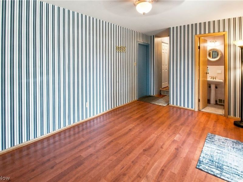 7591 Orlando Drive, Parma, OH 44134 Photo 9