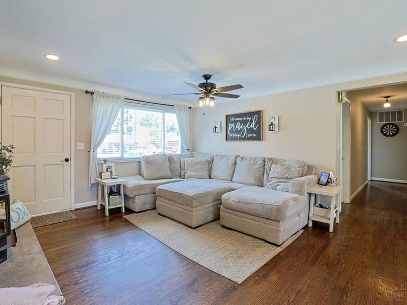 314 S Broadway Street, Williamsburg, OH 45176 Photo 8